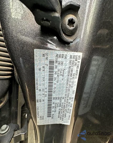 2015 Ford Focus S из США, поврежденный, VIN 1FADP3E21FL374591